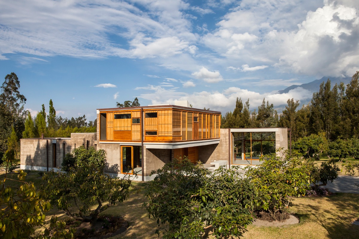 Casa Cotacachi / Arquitectura X / Cotacachi-Ecuador