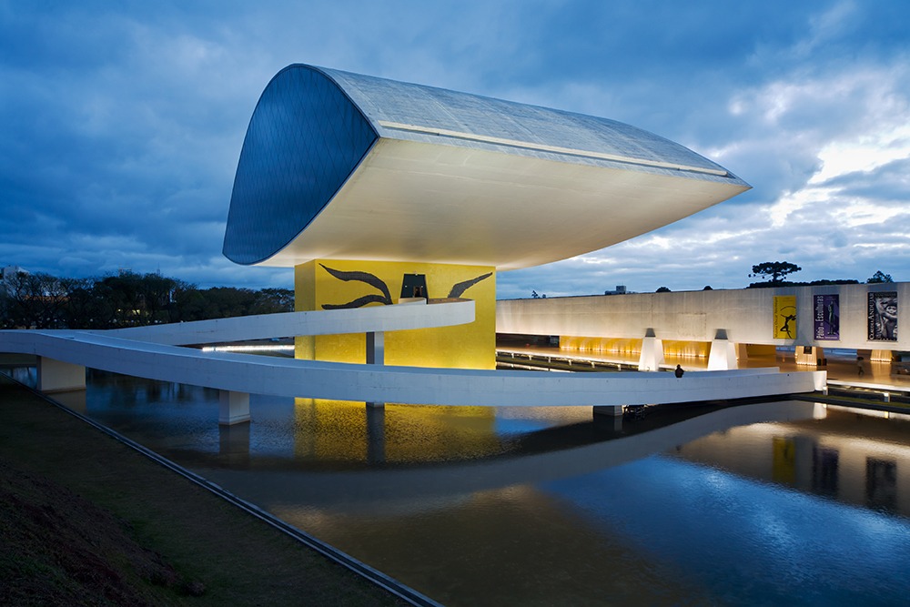 Museo Oscar Niemeyer - Oscar Niemeyer - Curitiba-Brasil